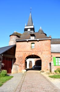 Promenade à Parfondeval et visite de son musée des outils anciens