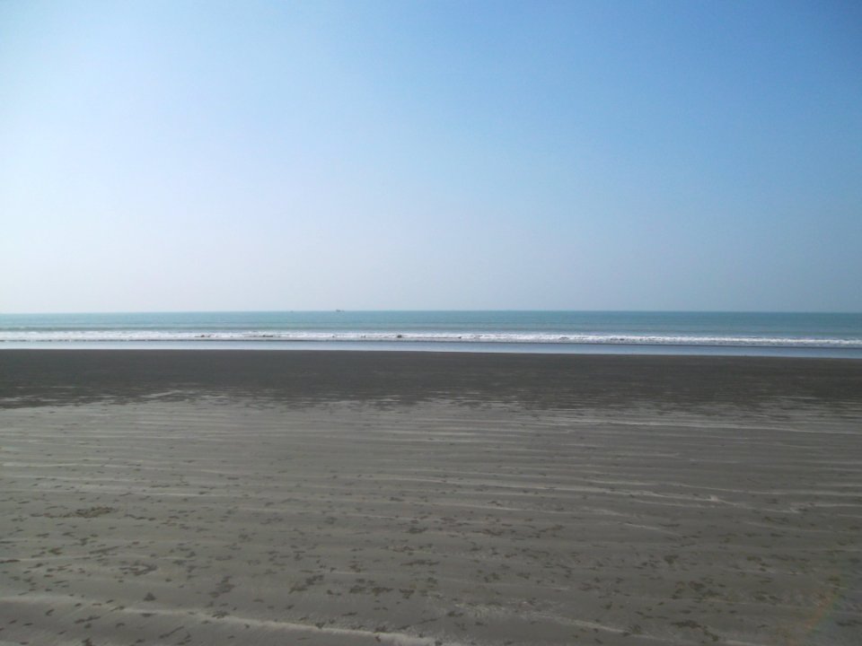 Cox's Bazar travel, beach scenery
