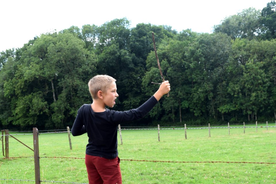 Promenade à Parfondeval et visite de son musée des outils anciens