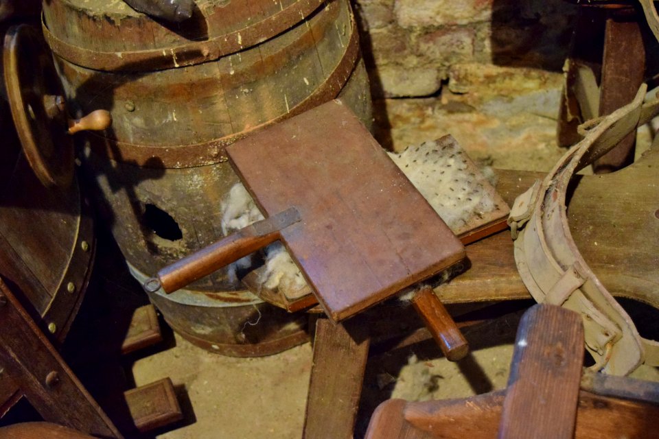 Promenade à Parfondeval et visite de son musée des outils anciens