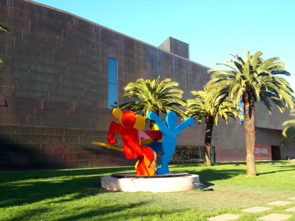 de Young Statue
