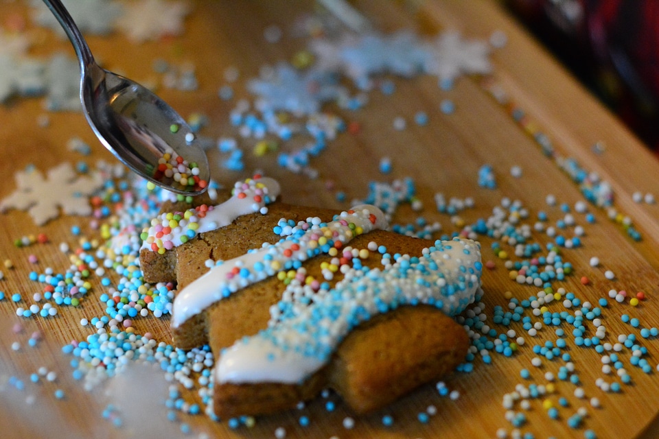 Frosting glace decorating