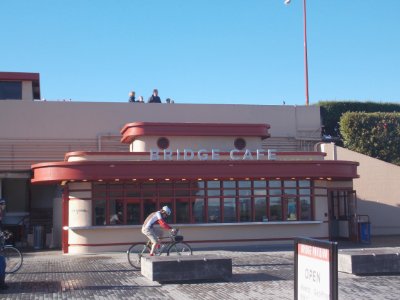 Bridge Café