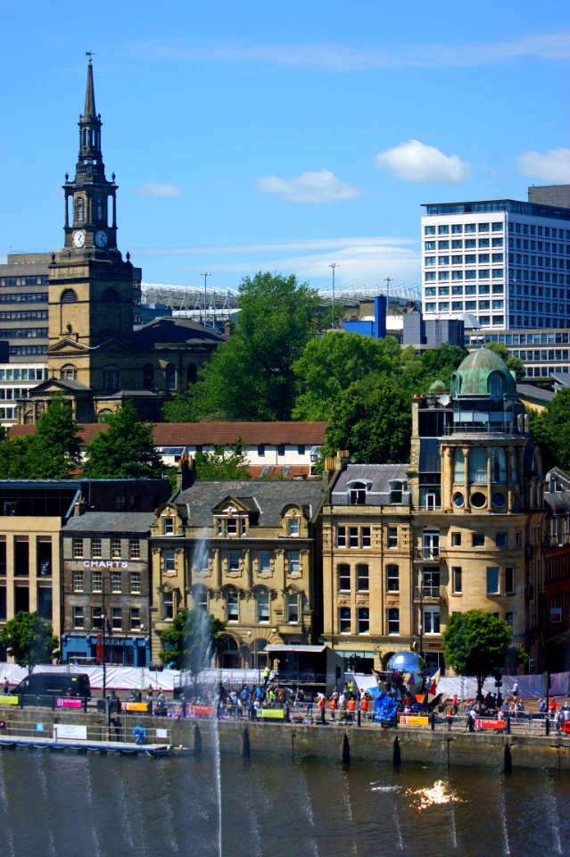Quayside waterworks