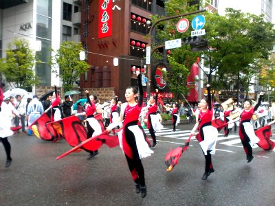 Dontaku parade: They can even fly!