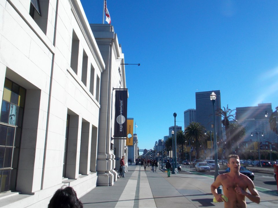 Exploratorium Approach