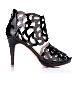 SARGOSSA Inspire Black patent £220 €310 DK2100