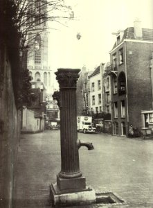 Pomp op het Buurkerkhof