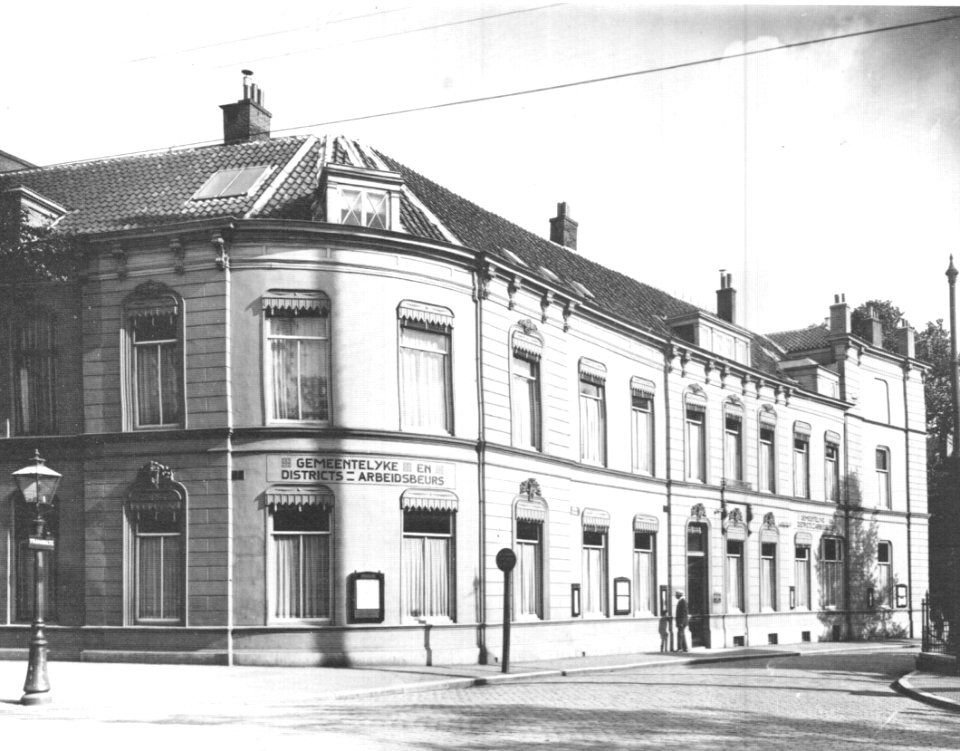 Arbeidsbeurs aan de Kruisstraat