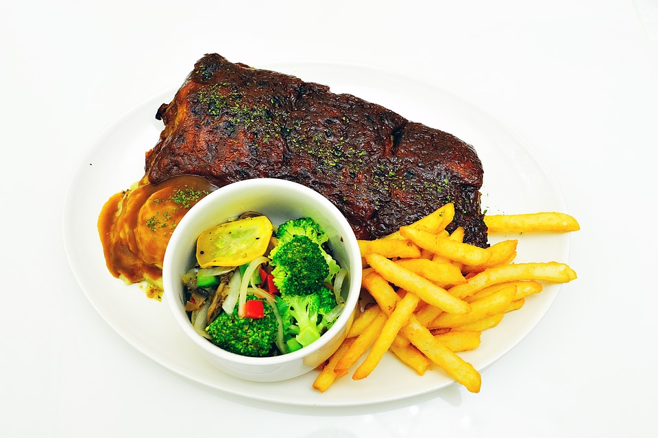 Bohm fries meat roast