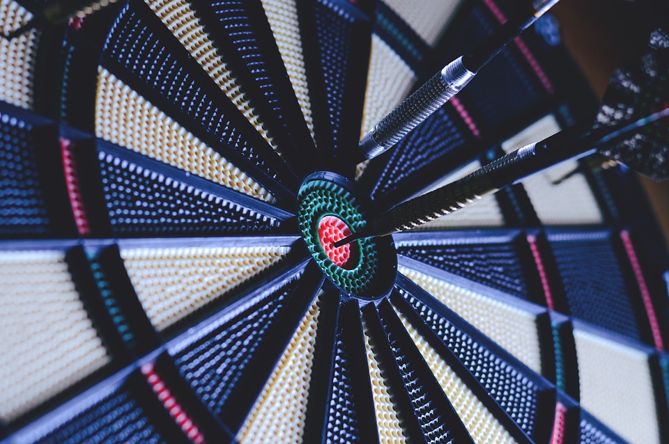 Darts dart board blue board