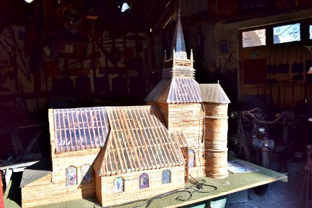 Promenade à Parfondeval et visite de son musée des outils anciens