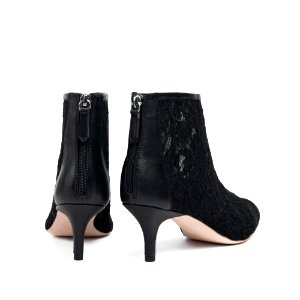 SARGOSSA Dance Black Nappa w. Lace  $320  £225  €295