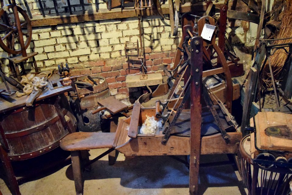 Promenade à Parfondeval et visite de son musée des outils anciens