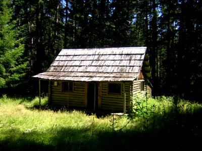 Michaels cabin historic structure NPS Photo