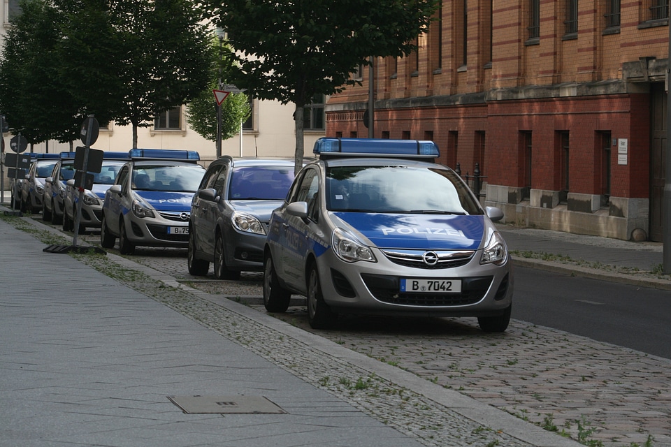 Police vehicle opel