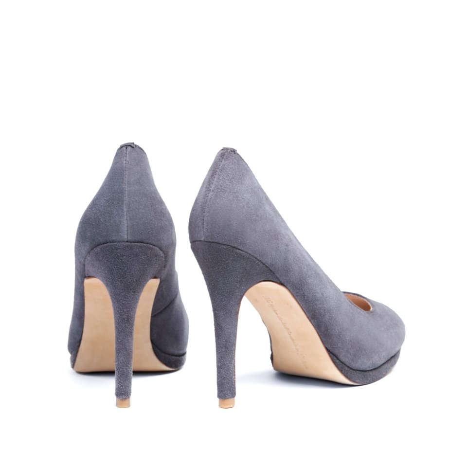 SARGOSSA Balance Grey Suede  $259.95  £180  €235