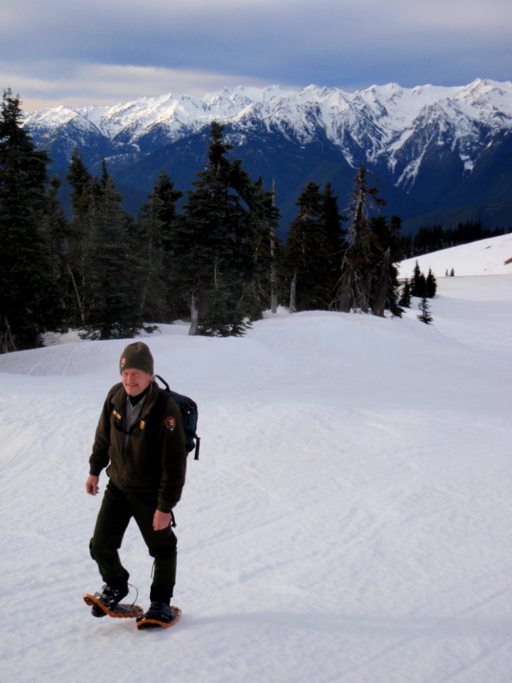 ranger Greg snowshoeing winter Hurrican ridge