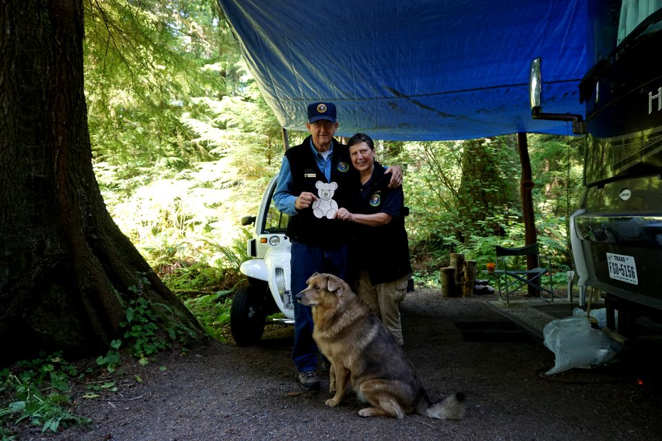 VIP mora camgoround hosts dog teddy bear picnic day d archuleta 2015