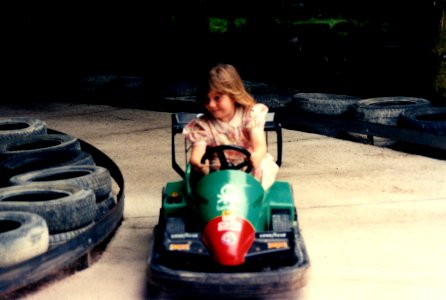 go-karting - www.babiafi.co.uk