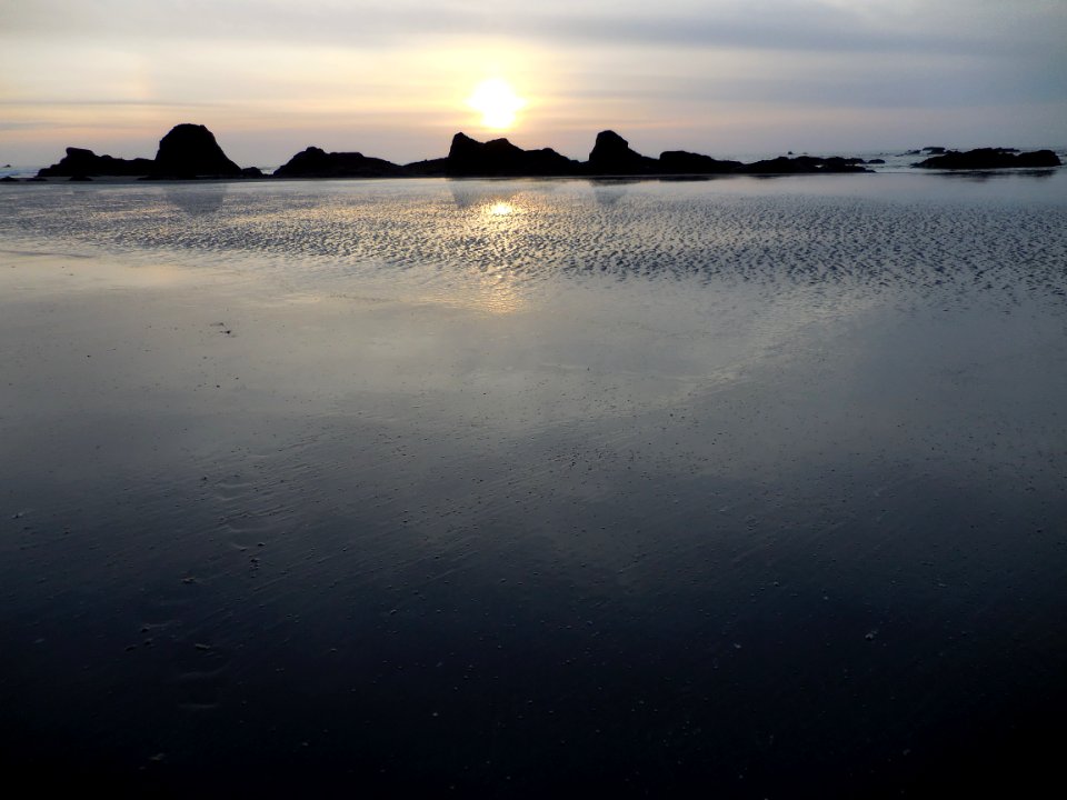 rocks sand sunset ruby beach scenic c bubar march 04-2015