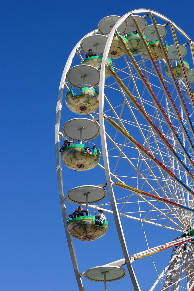 Year market rides carousel
