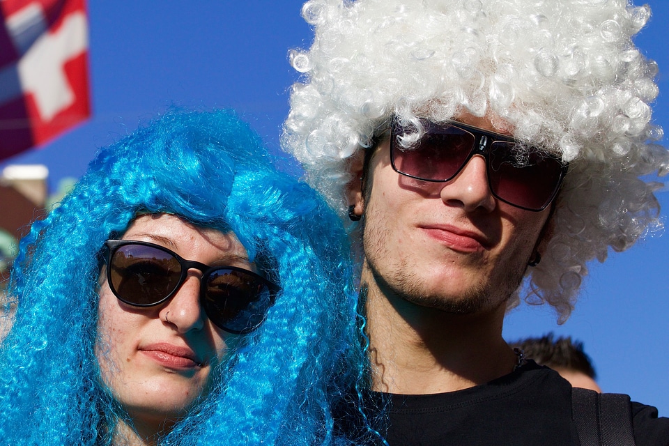 Street parade portrait wigs