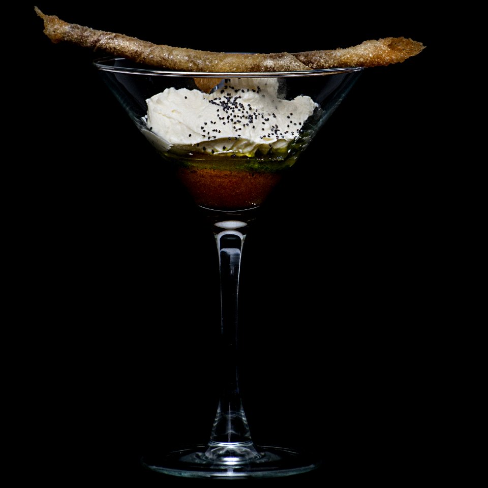 Copa-de-queso-y-membrillo-con-canutillo-de-morcilla-1600