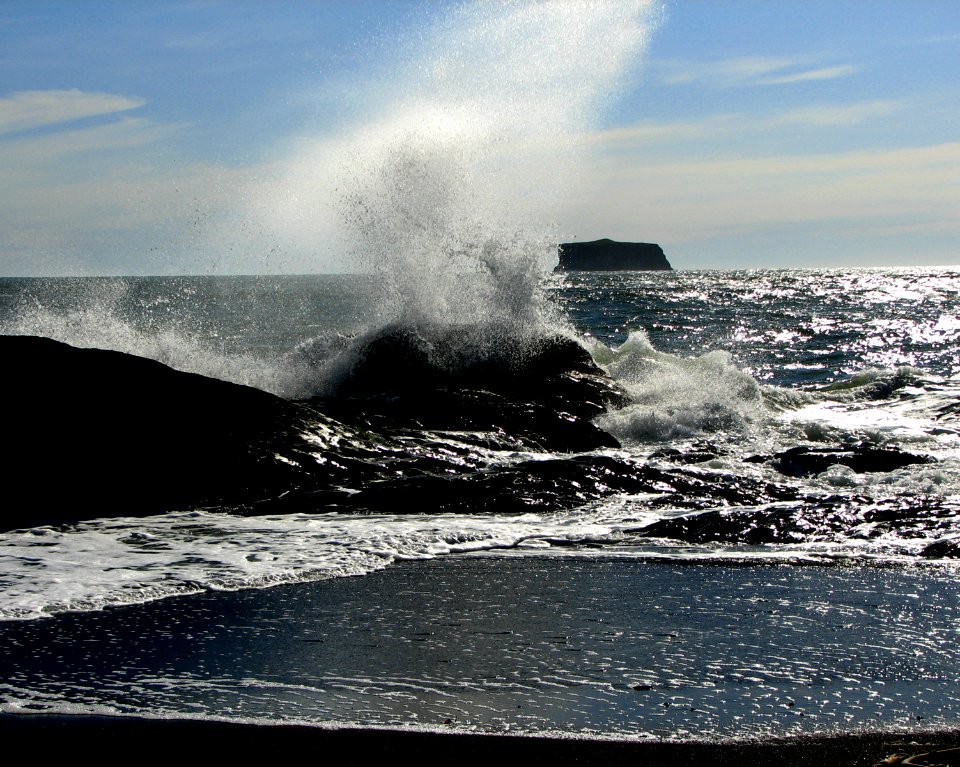 third beach rock spray ocean wave NPS Photo
