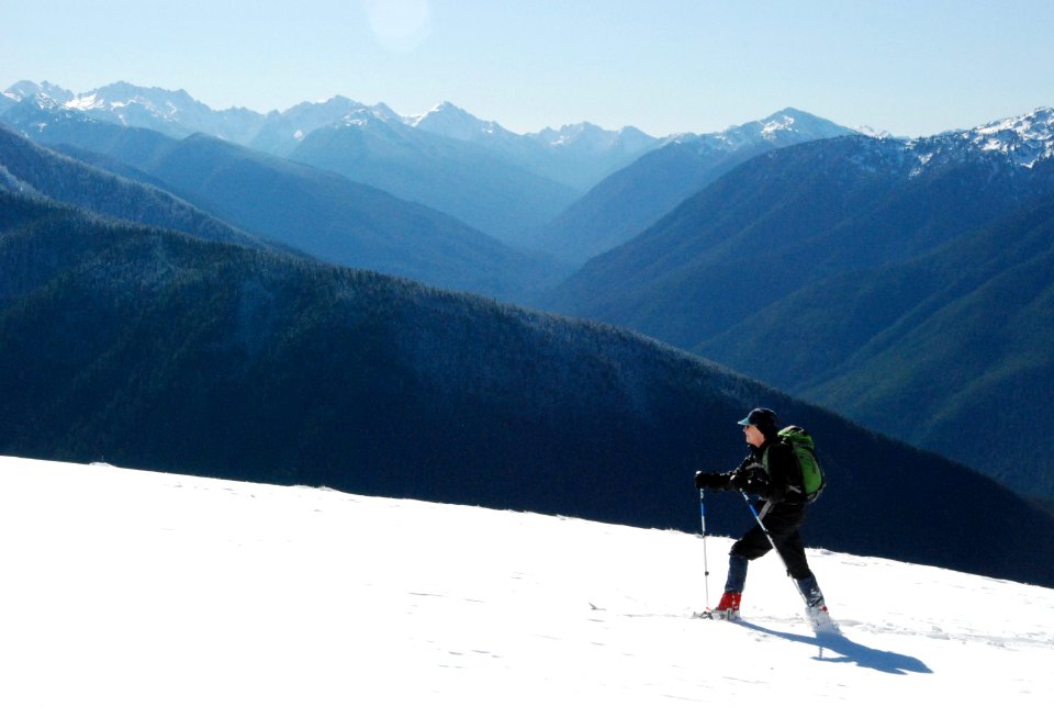 crosscountry skiing visitor hurricane ridge winter (2)