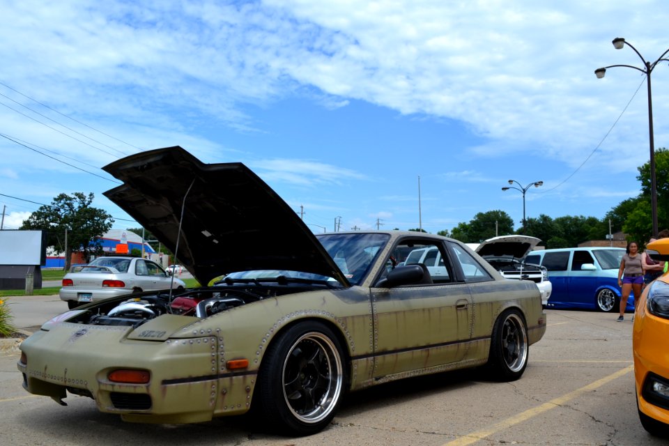 Carshow/meet in Windsor Heights, Iowa