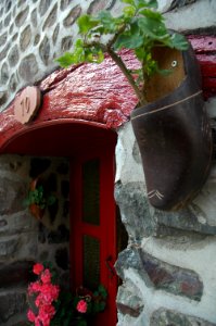 Recycling and decorating