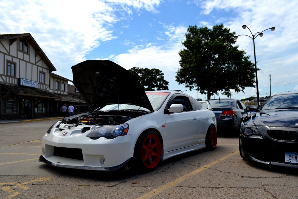 Carshow/meet in Windsor Heights, Iowa