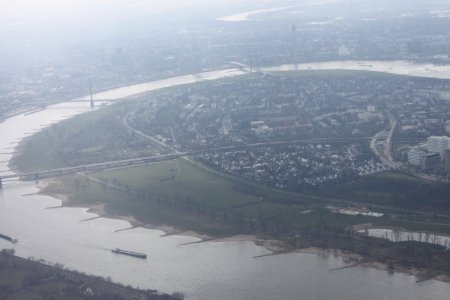 Die Rheinschleife vom Flugzeug aus. Irland März 2015