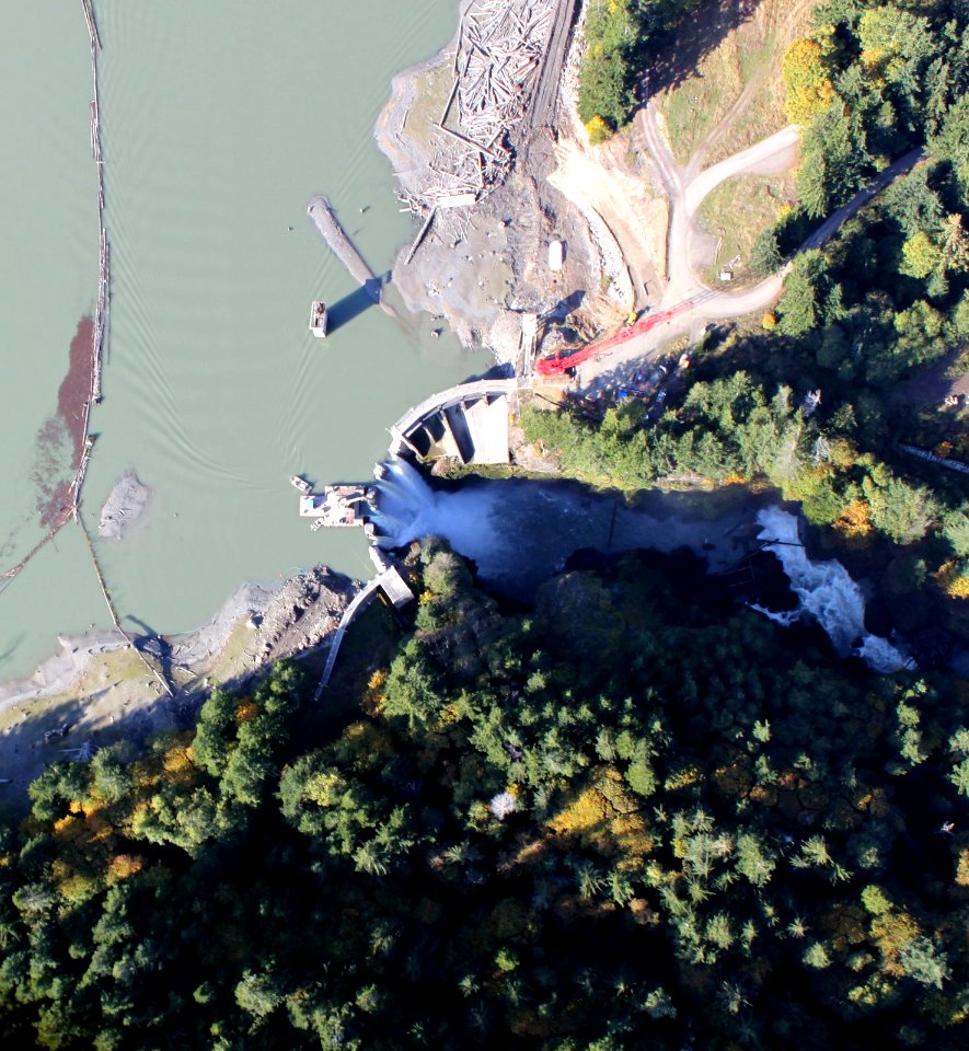 Gline's Canyon Dam Elwha river arial NPS Photo 2011