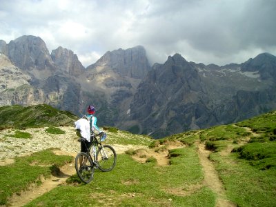 Yaser Khalifa-Mountain Biking Trip-transalp-175190 960 720