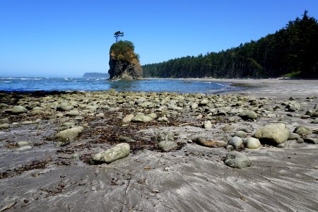 rocky cove seastack norwegian coast d archuleta 2015