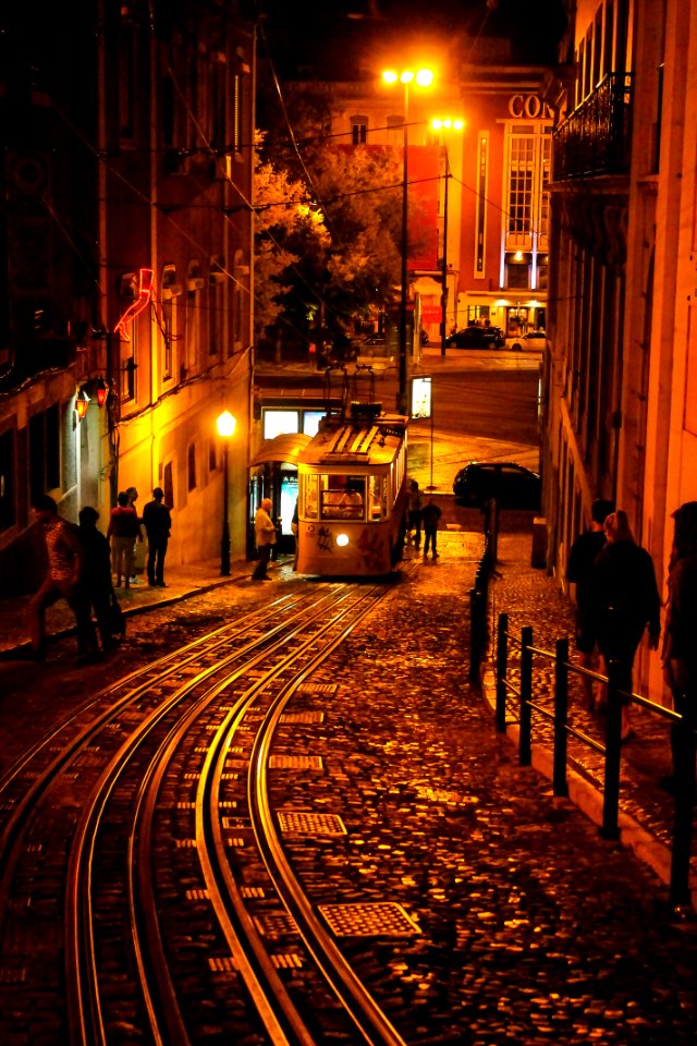 FUNICULAIRE
