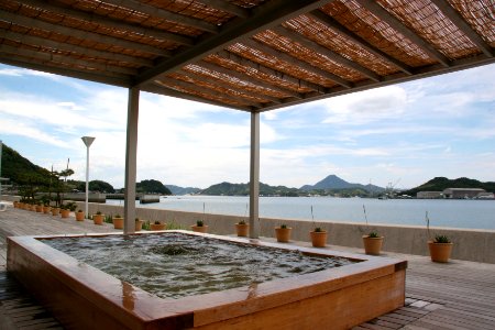 029 潮湯から眺める弓削瀬戸