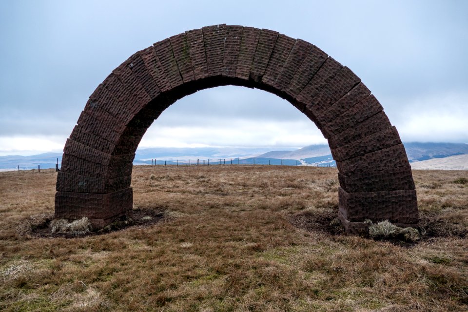 Striding Arch on Benbrack