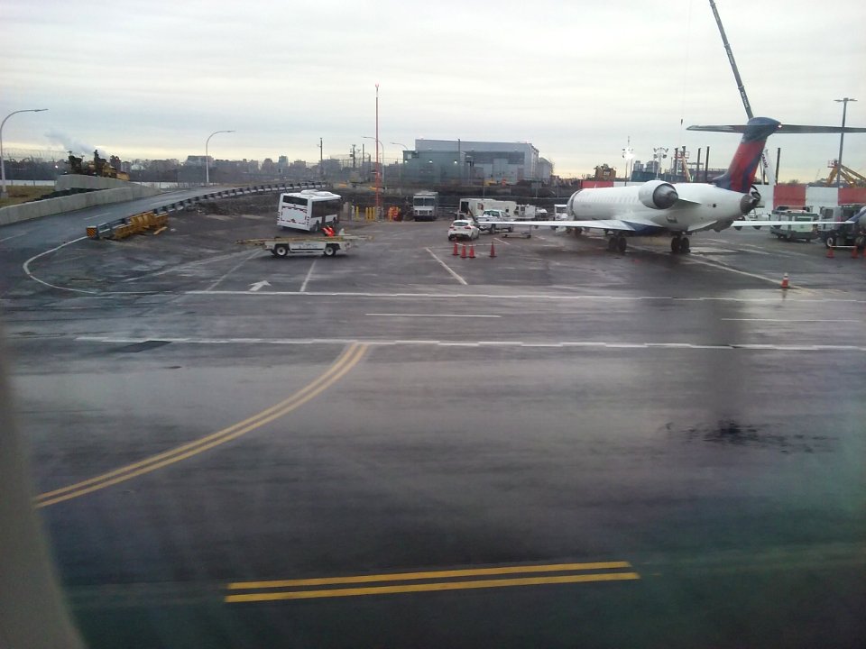20180214 073302 - La-Guardia-Airport,Terminal-C;East-Elmhurst,NY-11371