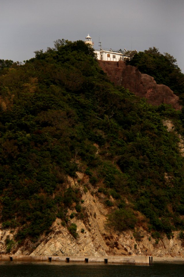 百貫島灯台