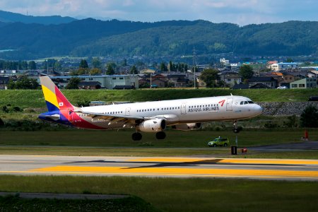 HL7731 (Asiana Airlines) photo