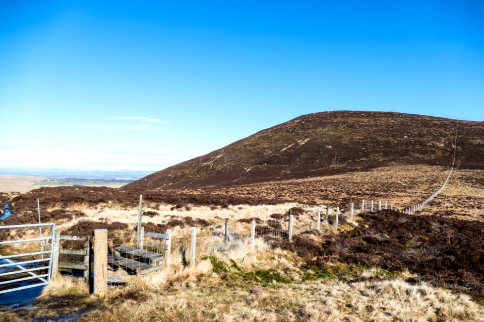 East Cairn Hill