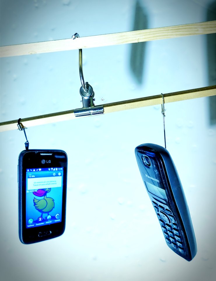 Colgador telefonico casero