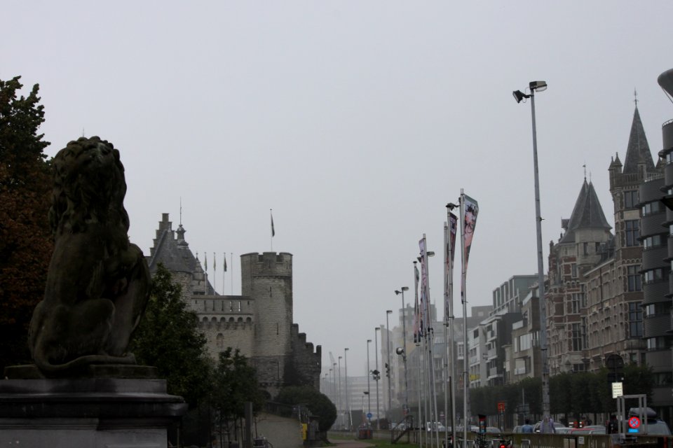 Antwerpen wacht auf