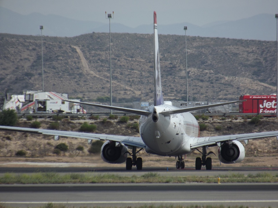 737 aircraft airplane