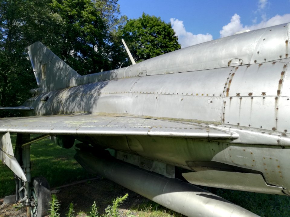 Muzeum Uzbrojenia w Poznaniu MiG-21 17