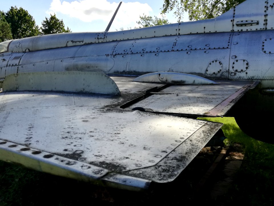 Muzeum Uzbrojenia w Poznaniu MiG-21 27