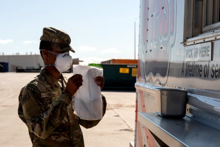 Fort Carson food truck "The Outpost" brings chow to Soldiers